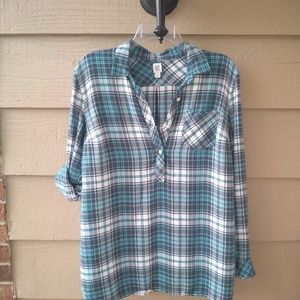 Gap maternity plaid flannel tunic shirt